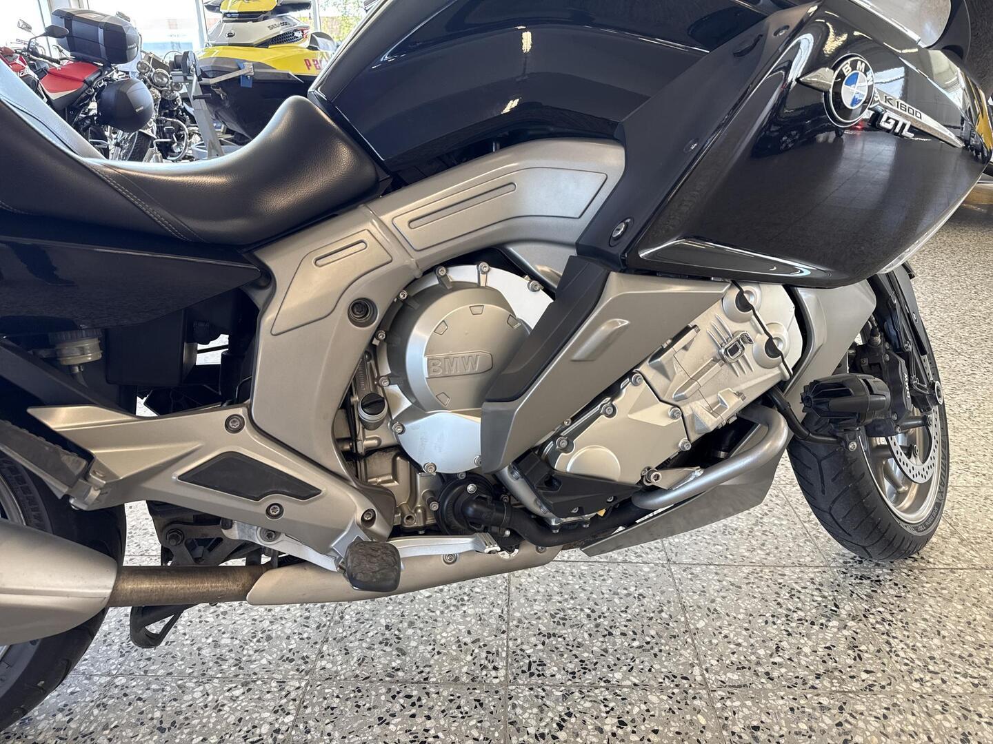 BMW K 2011