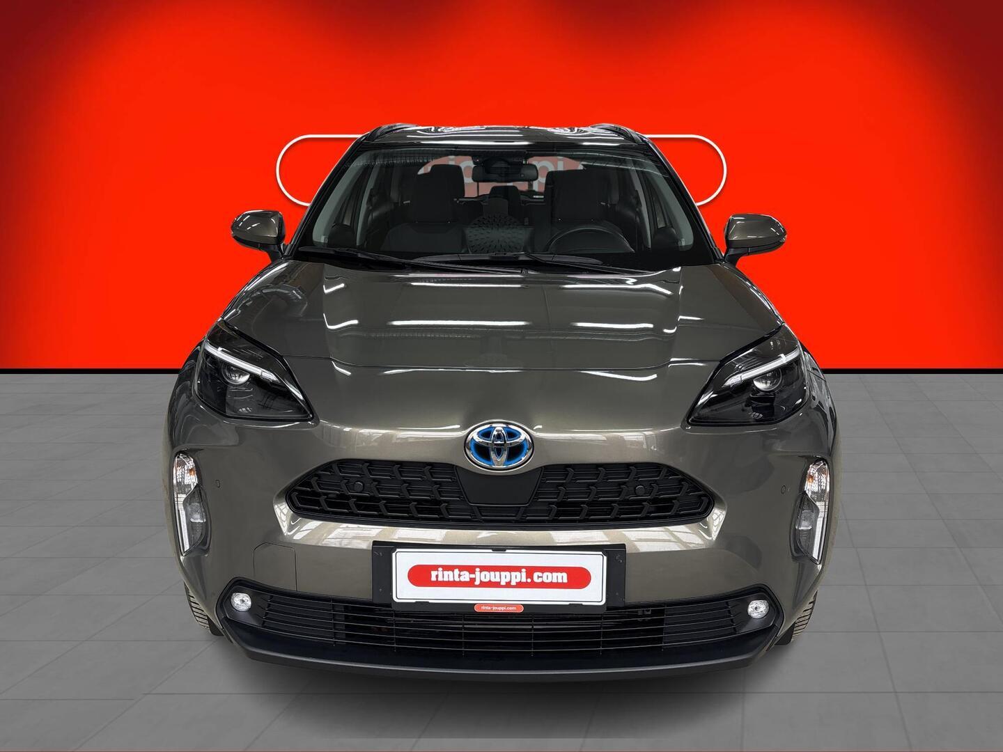 TOYOTA YARIS CROSS 2024