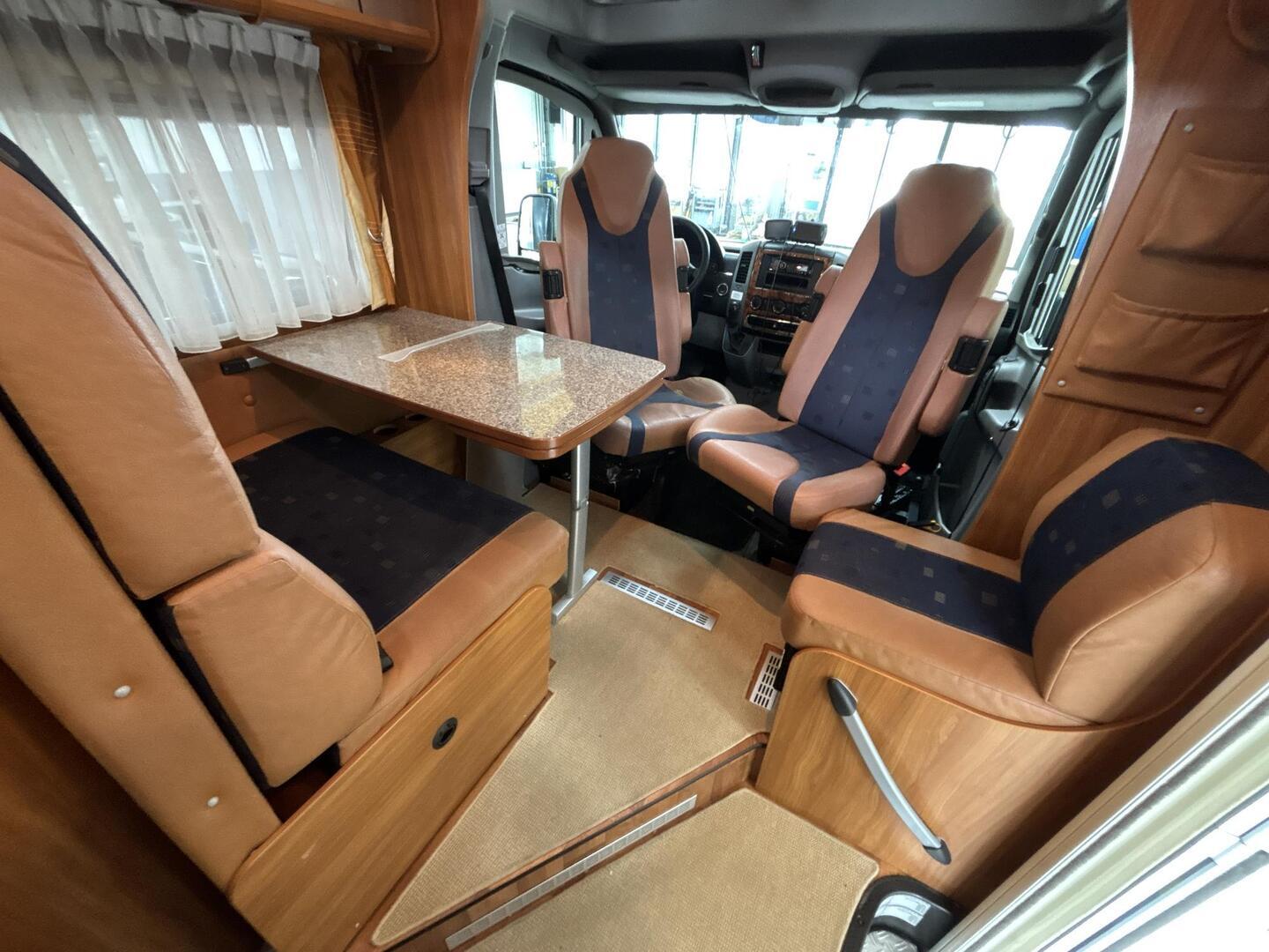 DETHLEFFS T 7013 Globeline 2010