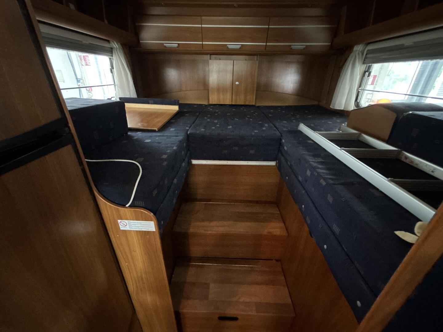 DETHLEFFS T 7013 Globeline 2010