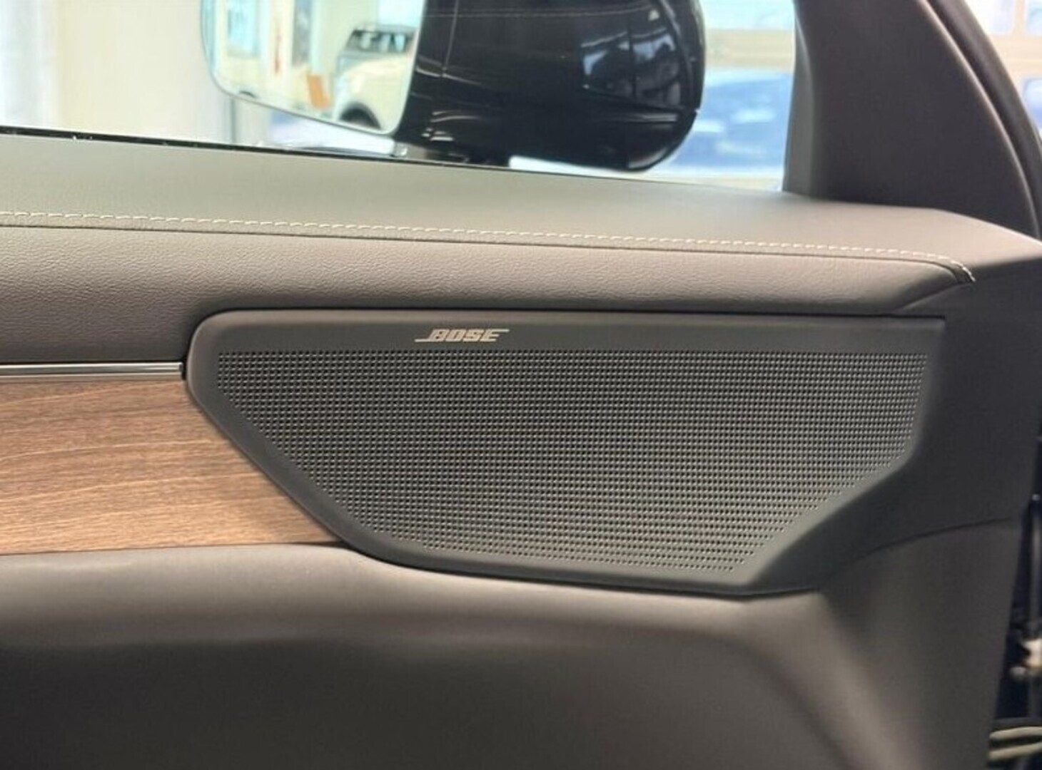 VOLVO ES90 2026