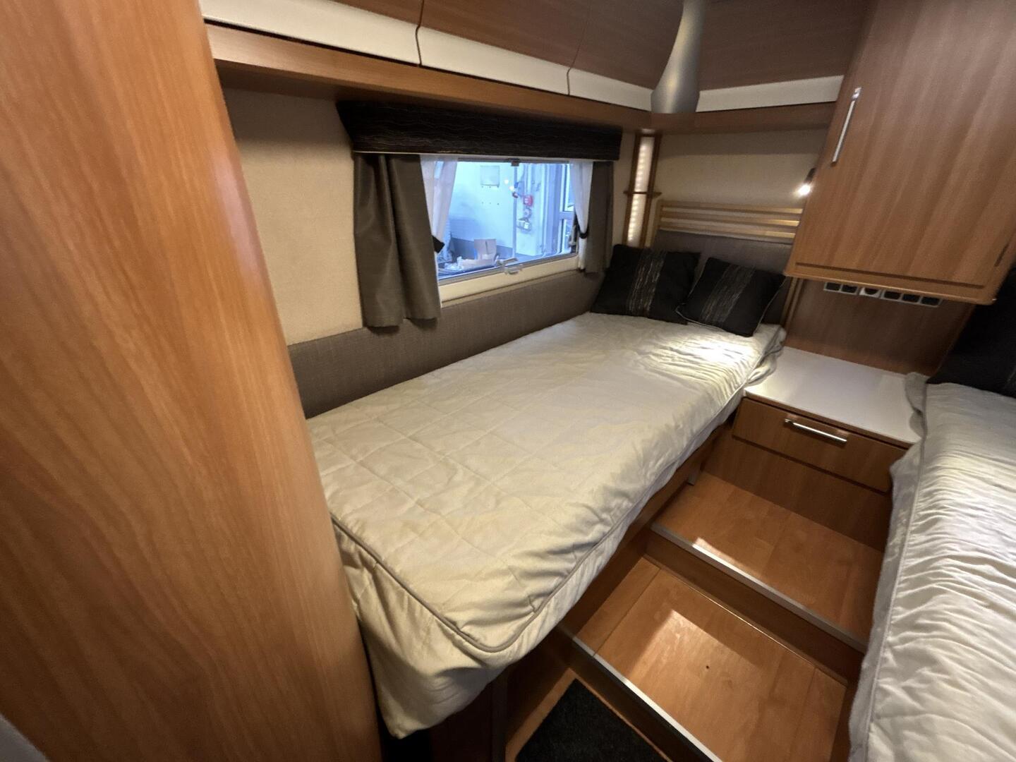 KABE Travelmaster  740 LB 2013