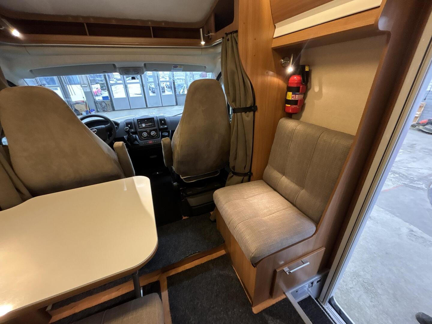 KABE Travelmaster  740 LB 2013