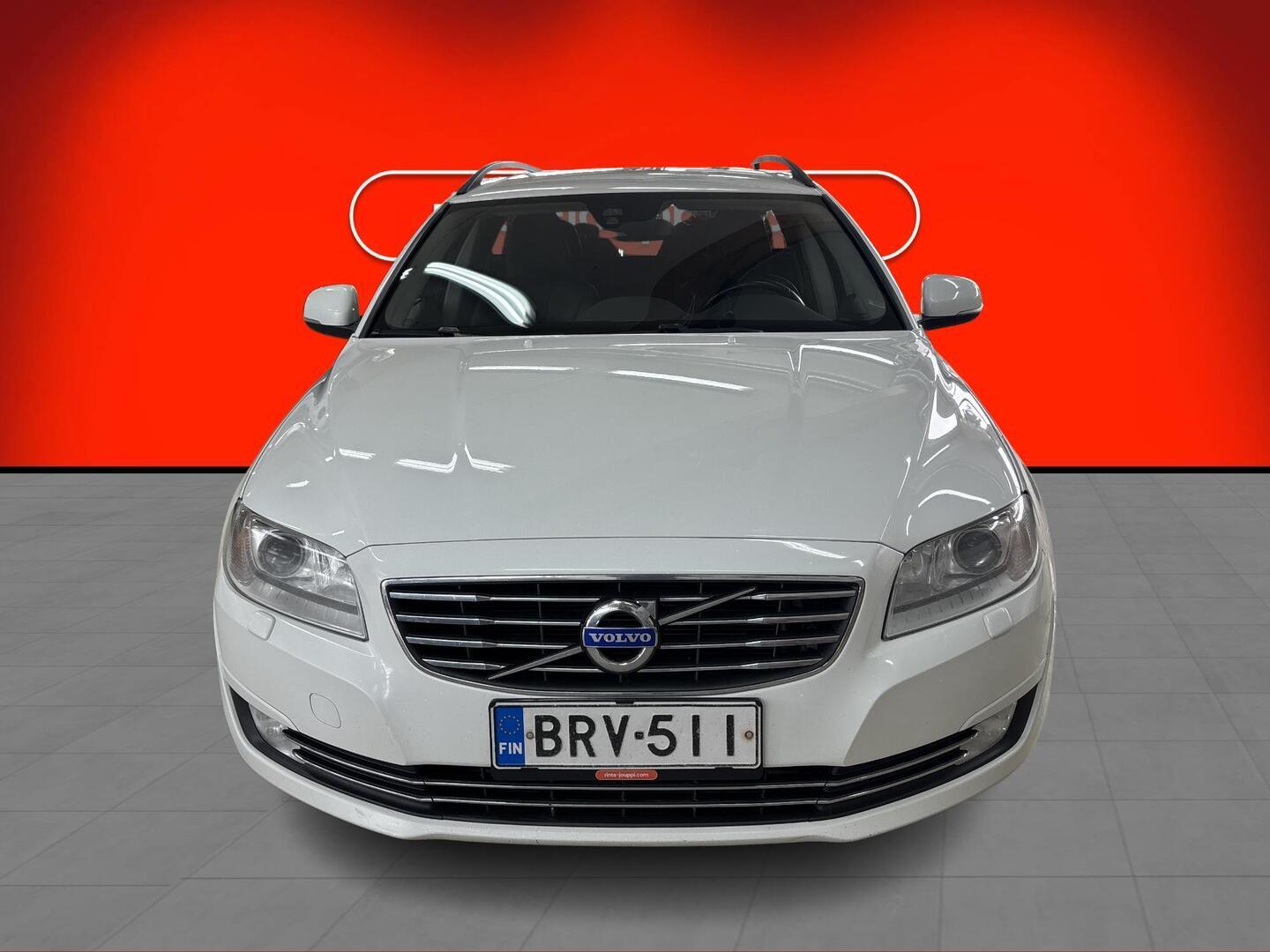 VOLVO V70 2015