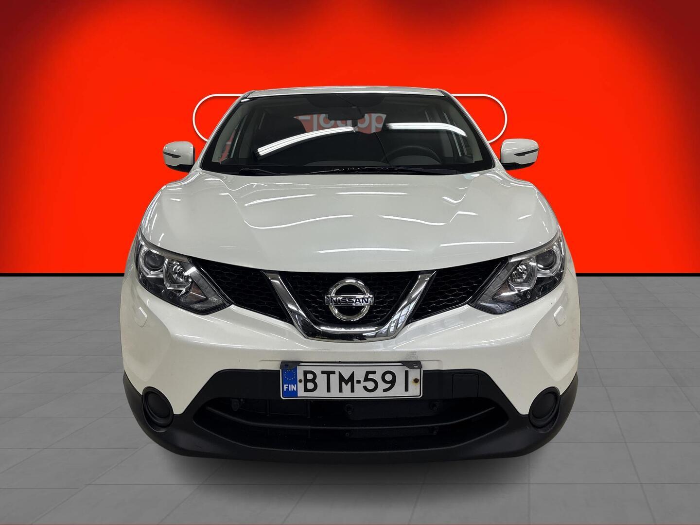 NISSAN Qashqai 2015