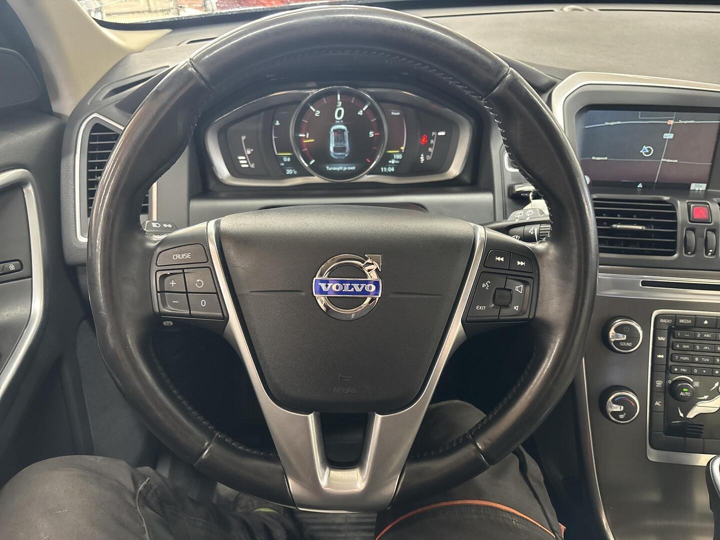 VOLVO XC60 2014