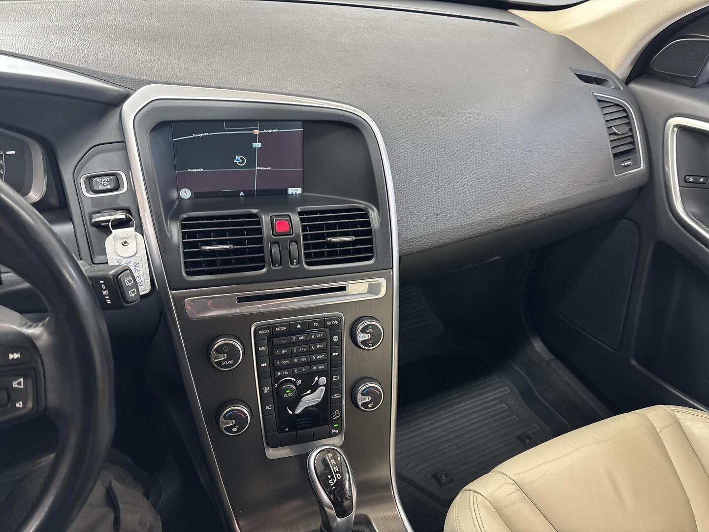 VOLVO XC60 2014