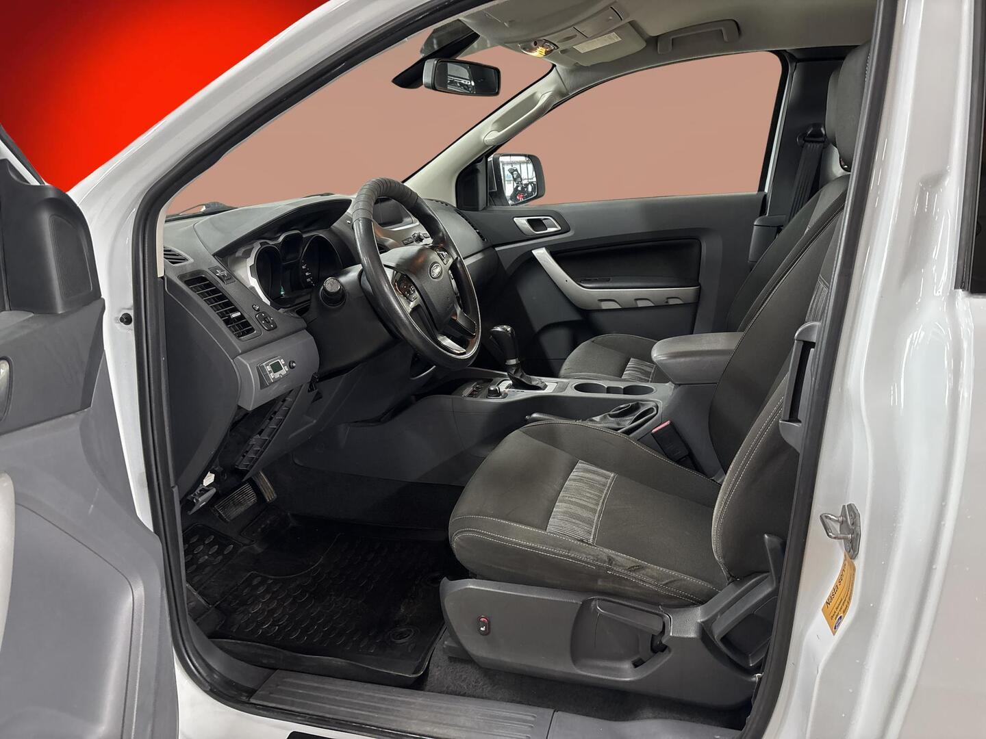 FORD Ranger 2012