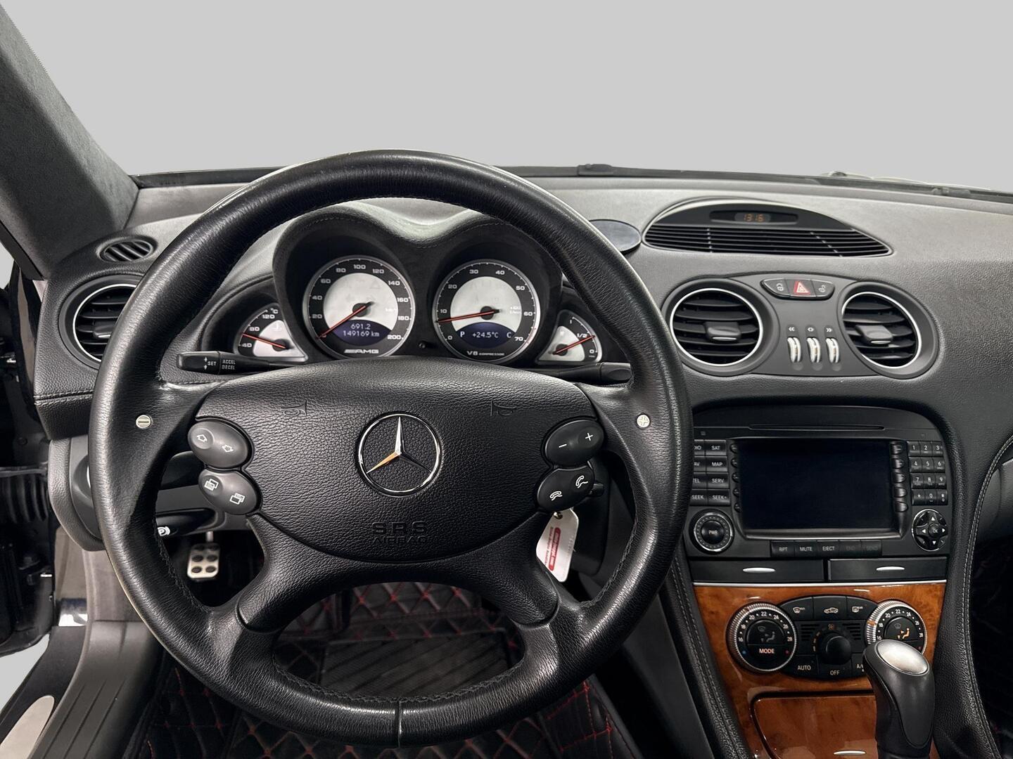MERCEDES-BENZ SL 2004