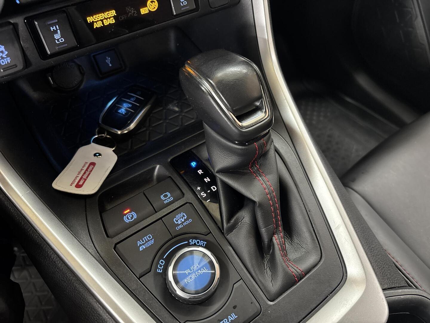 TOYOTA RAV4 Plug-In 2021
