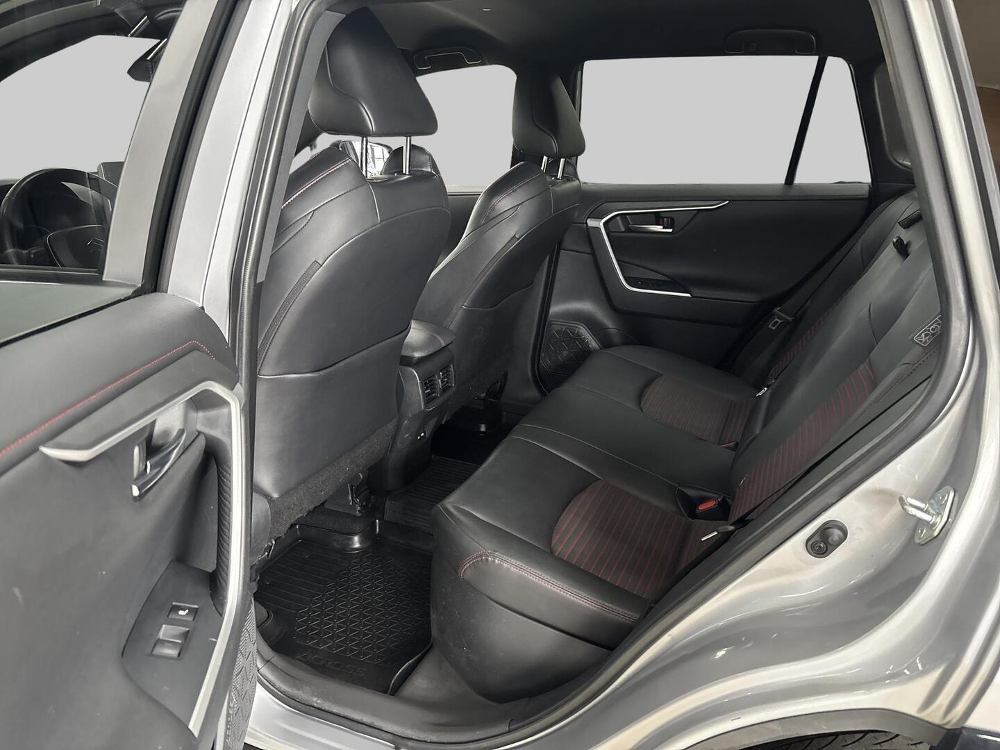 TOYOTA RAV4 Plug-In 2021