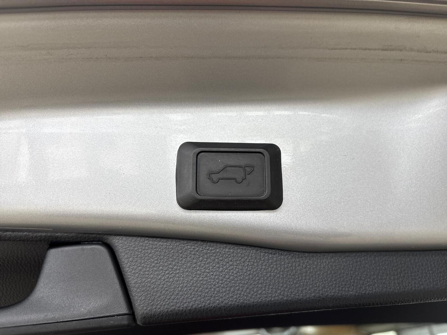 TOYOTA RAV4 Plug-In 2021