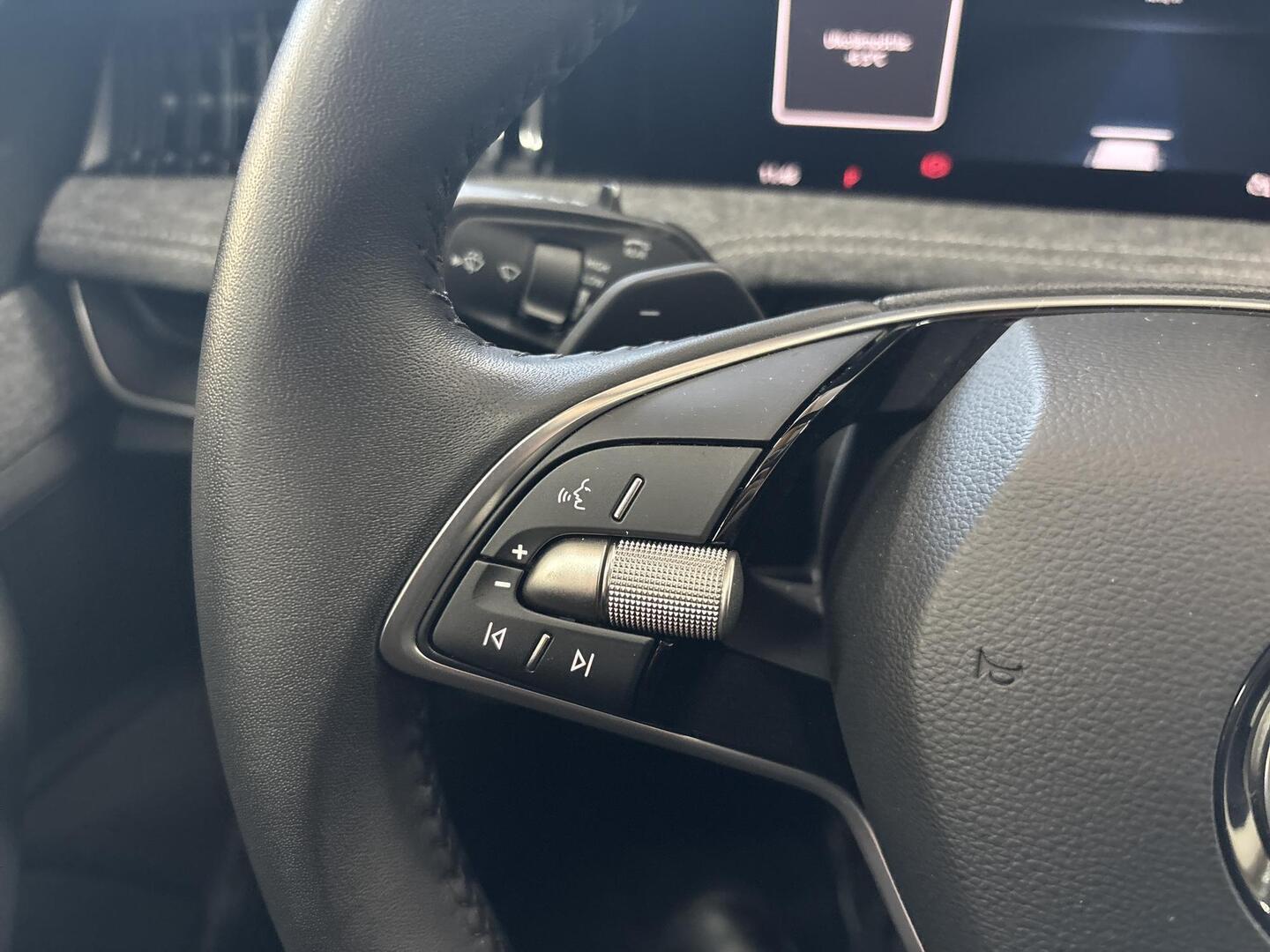 SKODA SUPERB 2024