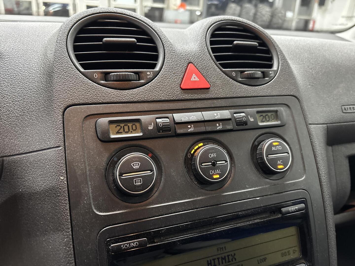 VOLKSWAGEN Caddy Maxi 2008