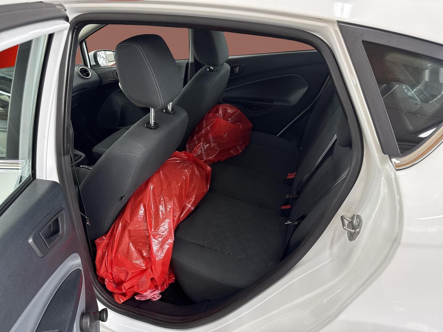 FORD Fiesta 2009