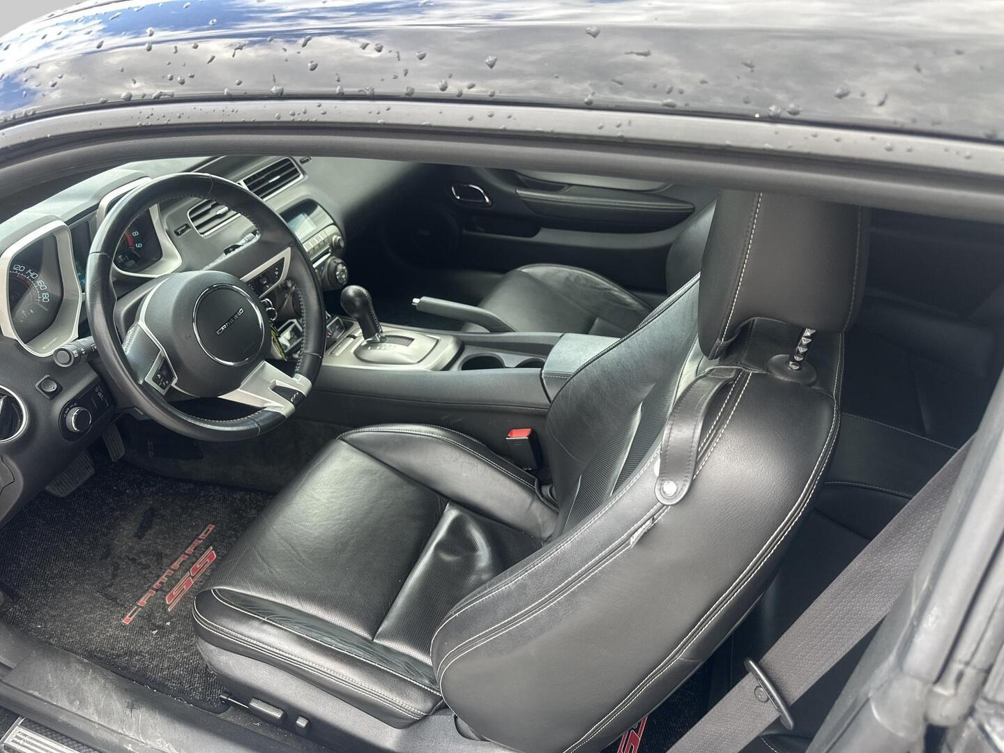 CHEVROLET Camaro 2012