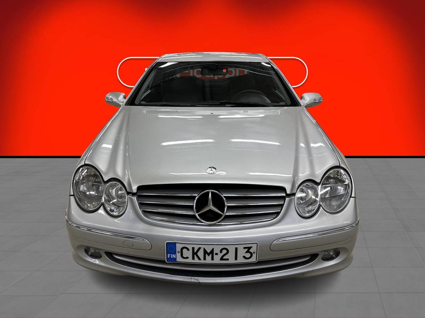 MERCEDES-BENZ CLK 2004