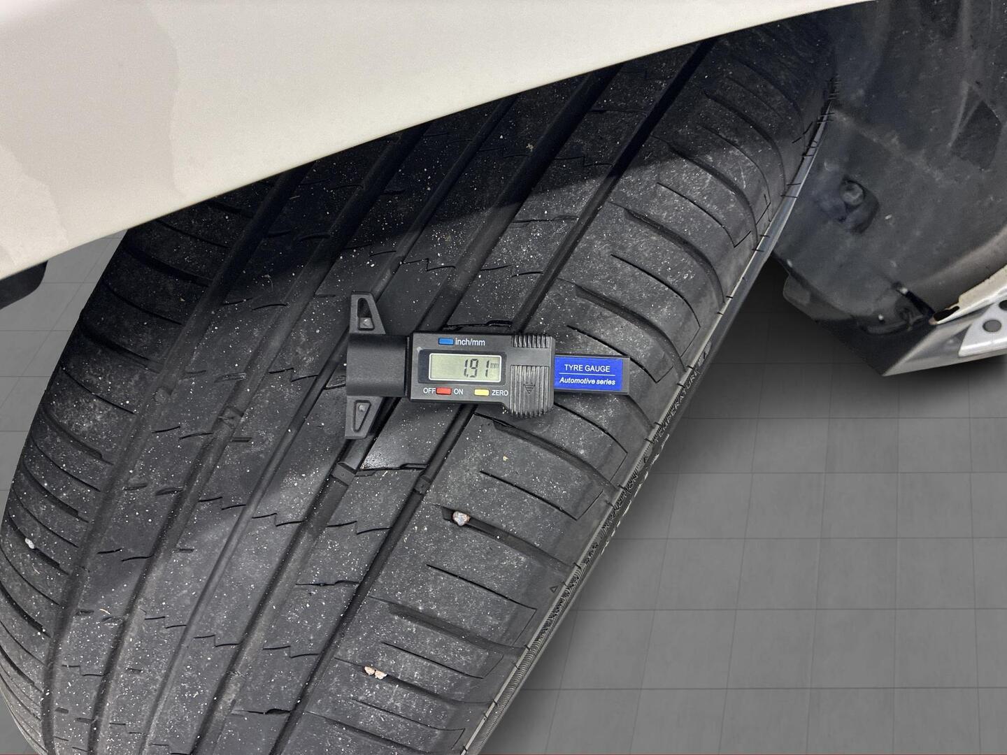 MERCEDES-BENZ GL 2011