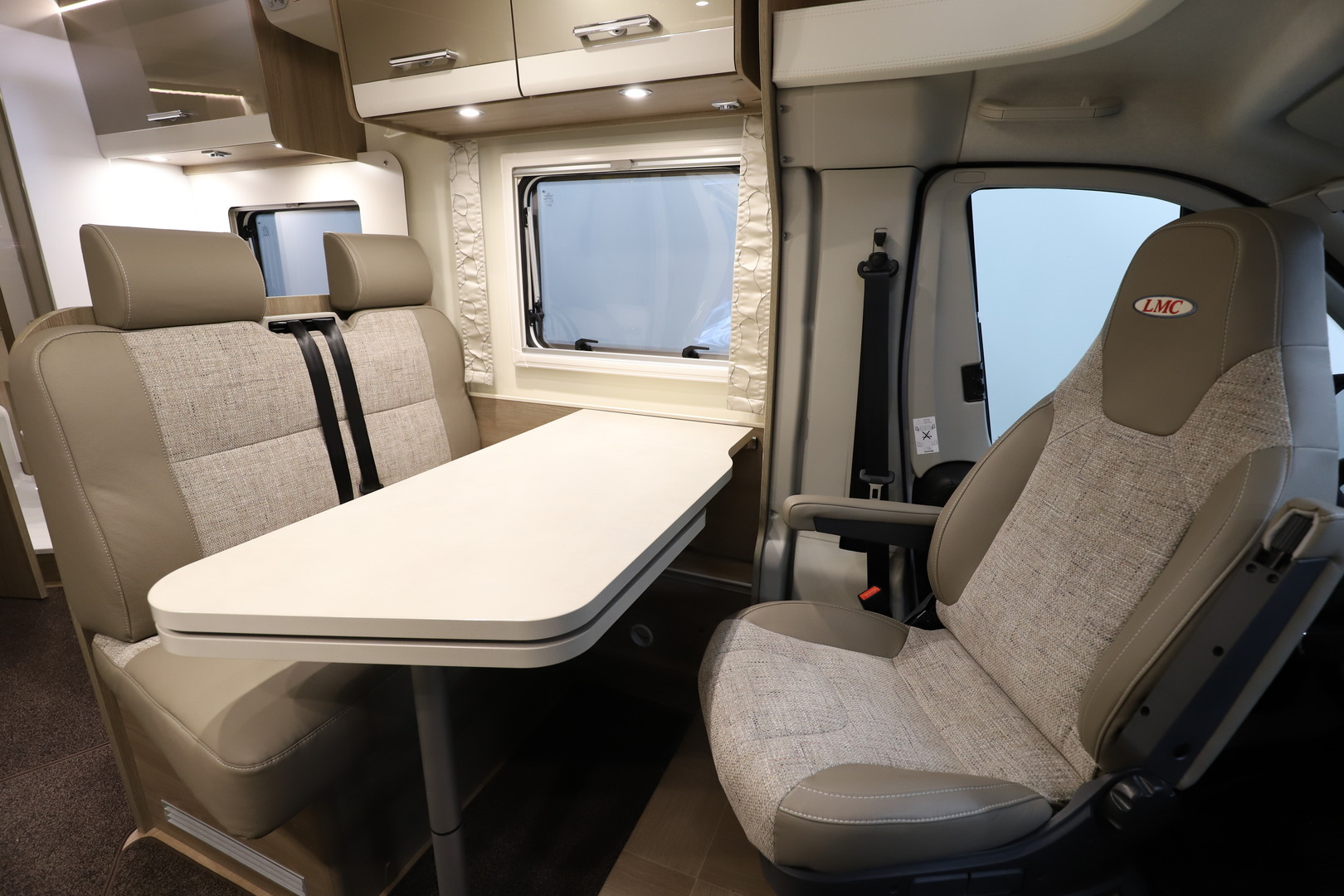 LMC ELEMENT T638 2021