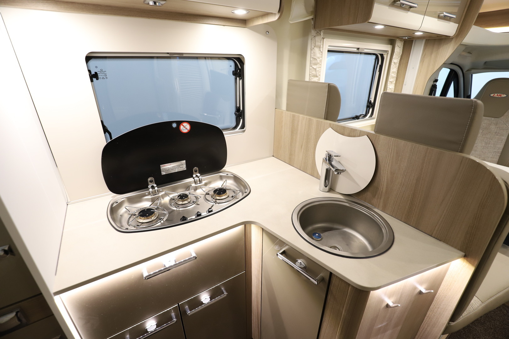 LMC ELEMENT T638 2021