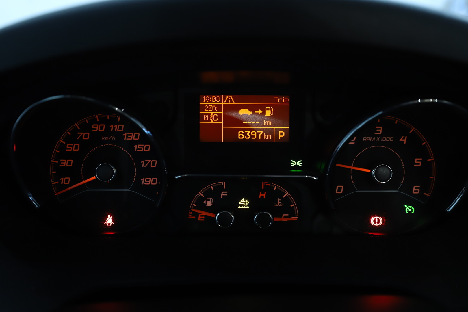 LMC ELEMENT T638 2021