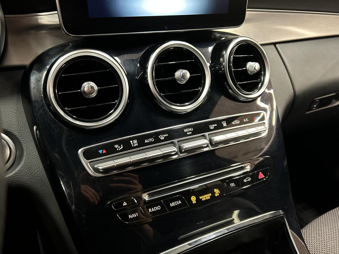 MERCEDES-BENZ C 2015