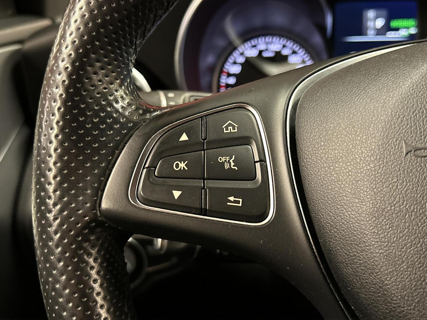 MERCEDES-BENZ C 2015