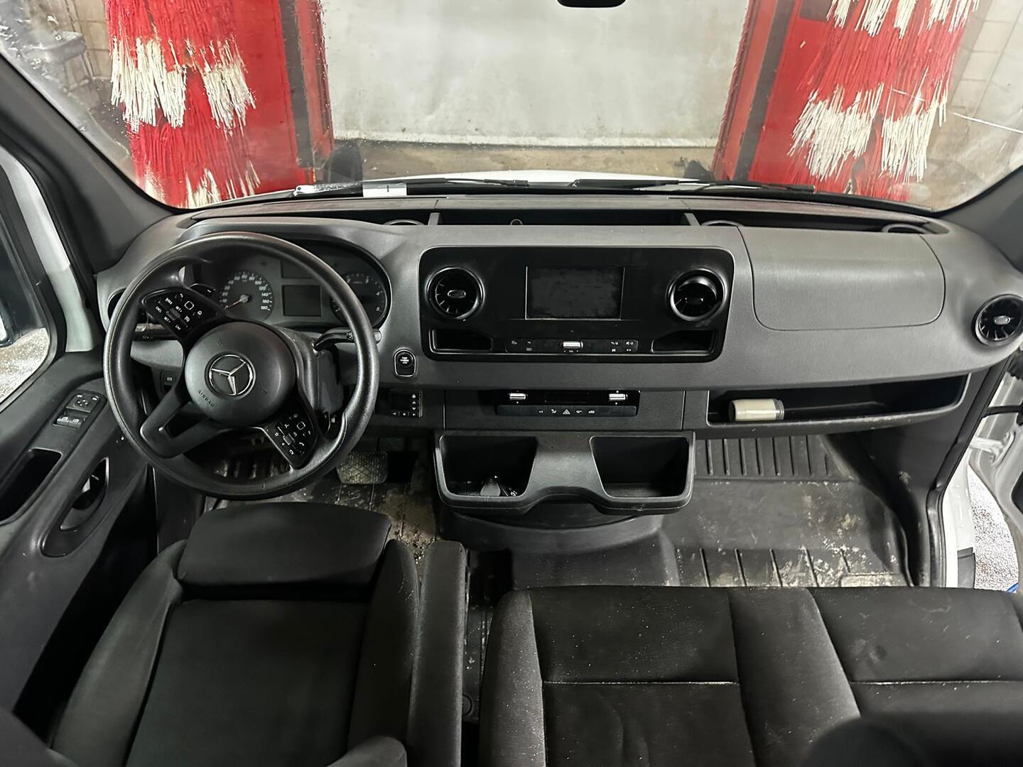 MERCEDES-BENZ Sprinter 2020