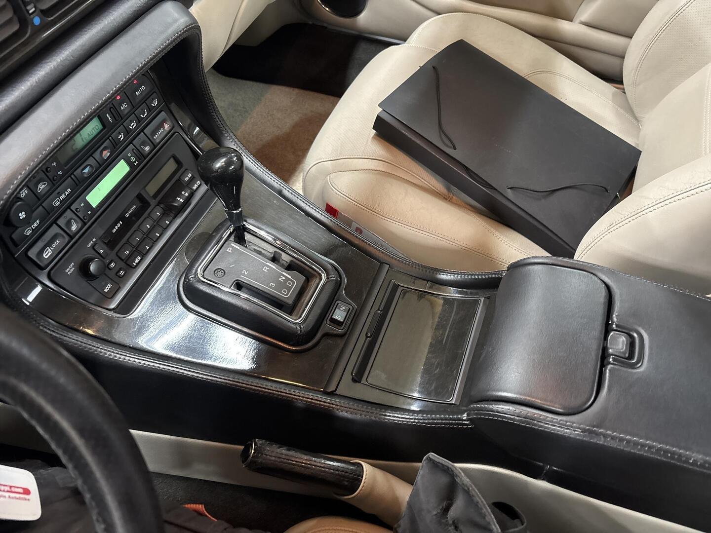 JAGUAR XJR 1997