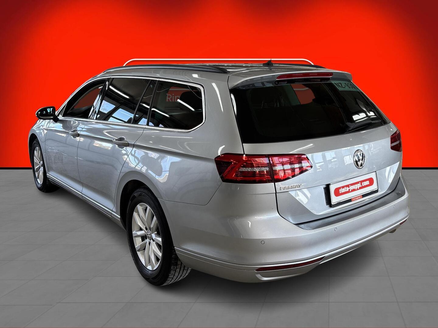 VOLKSWAGEN PASSAT 2019