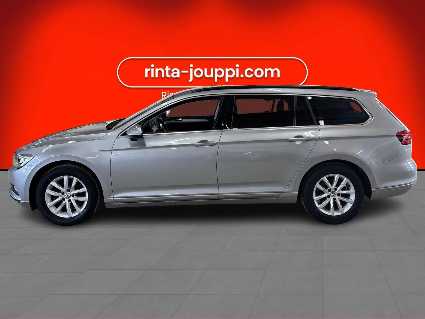 VOLKSWAGEN PASSAT 2019