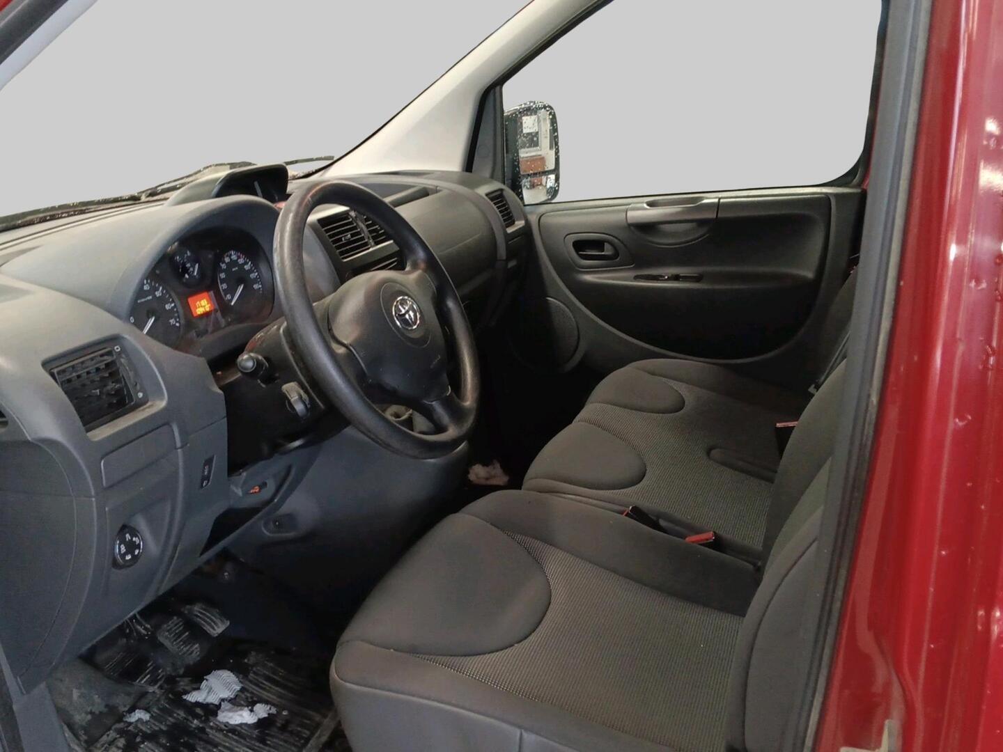 TOYOTA Proace 2015