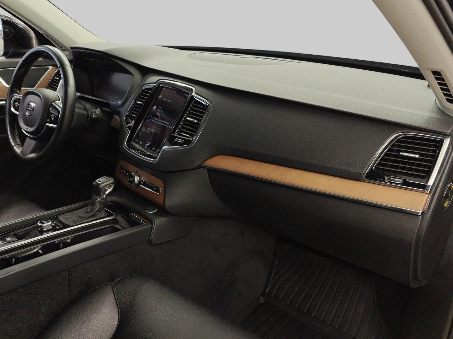 VOLVO XC90 2015