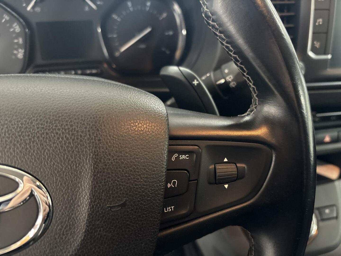TOYOTA Proace 2020