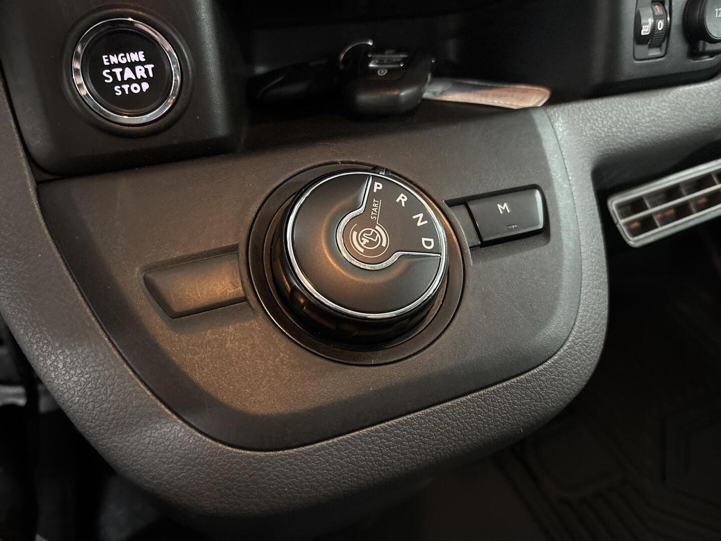 TOYOTA Proace 2020