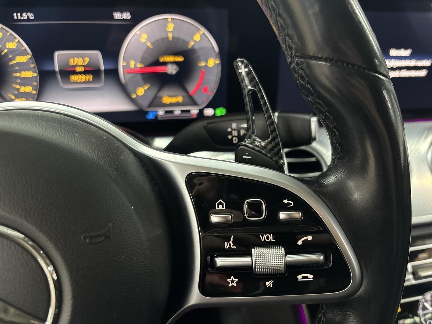 MERCEDES-BENZ E 2019