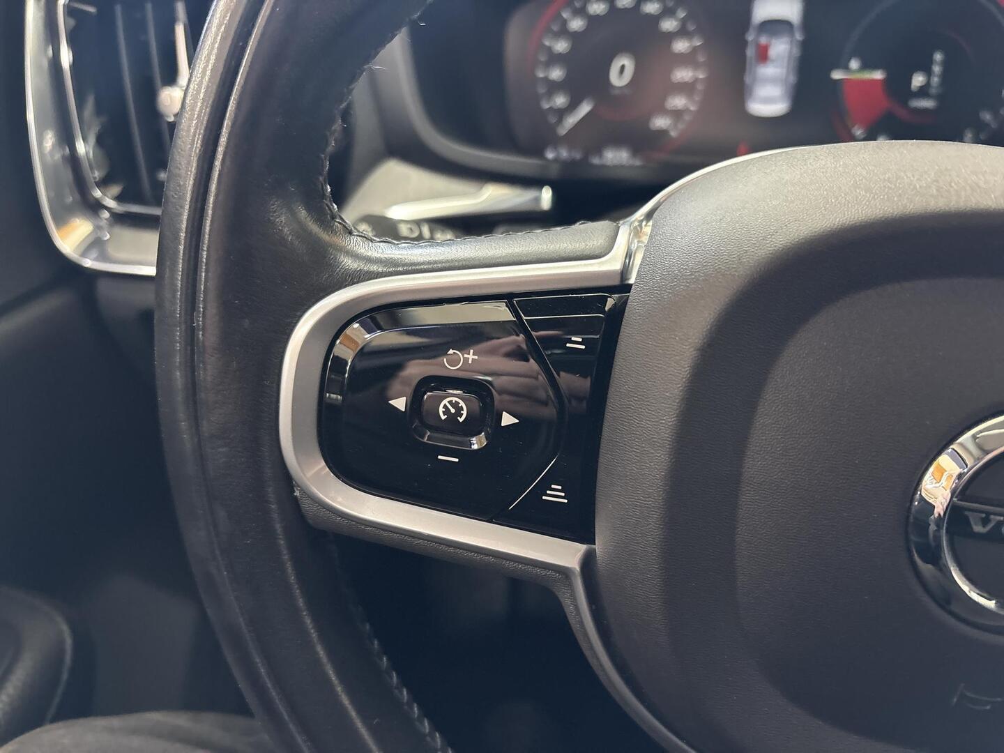VOLVO S60 2021