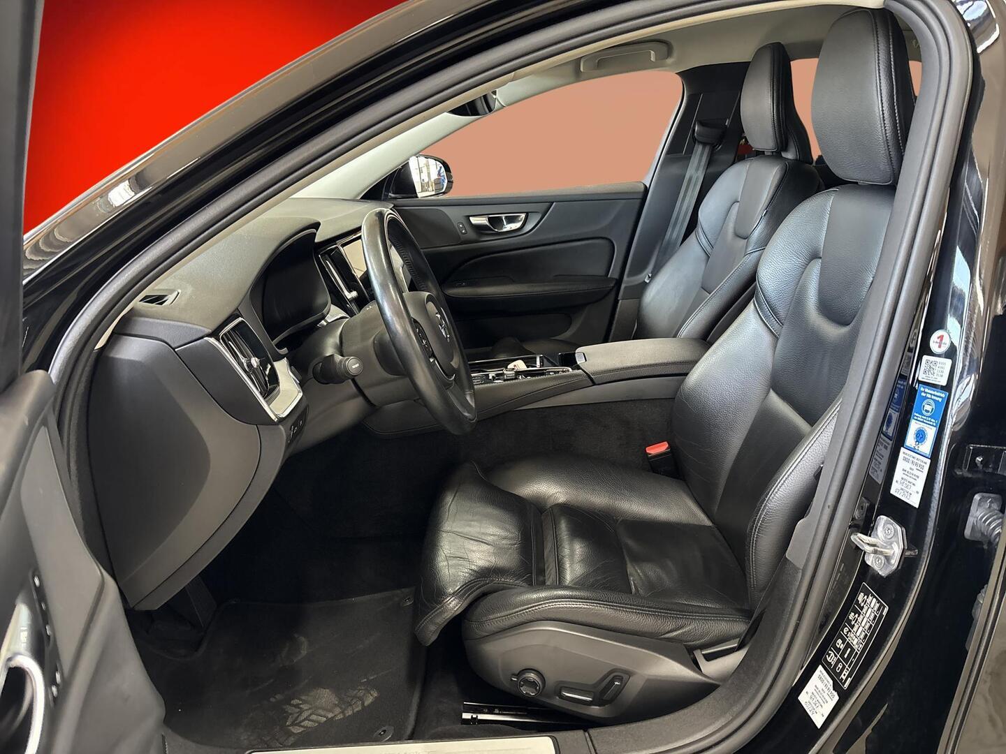 VOLVO S60 2021