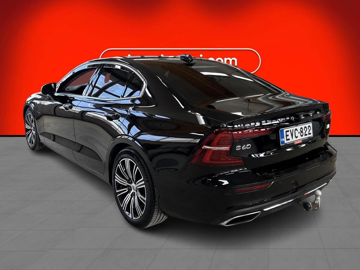 VOLVO S60 2021