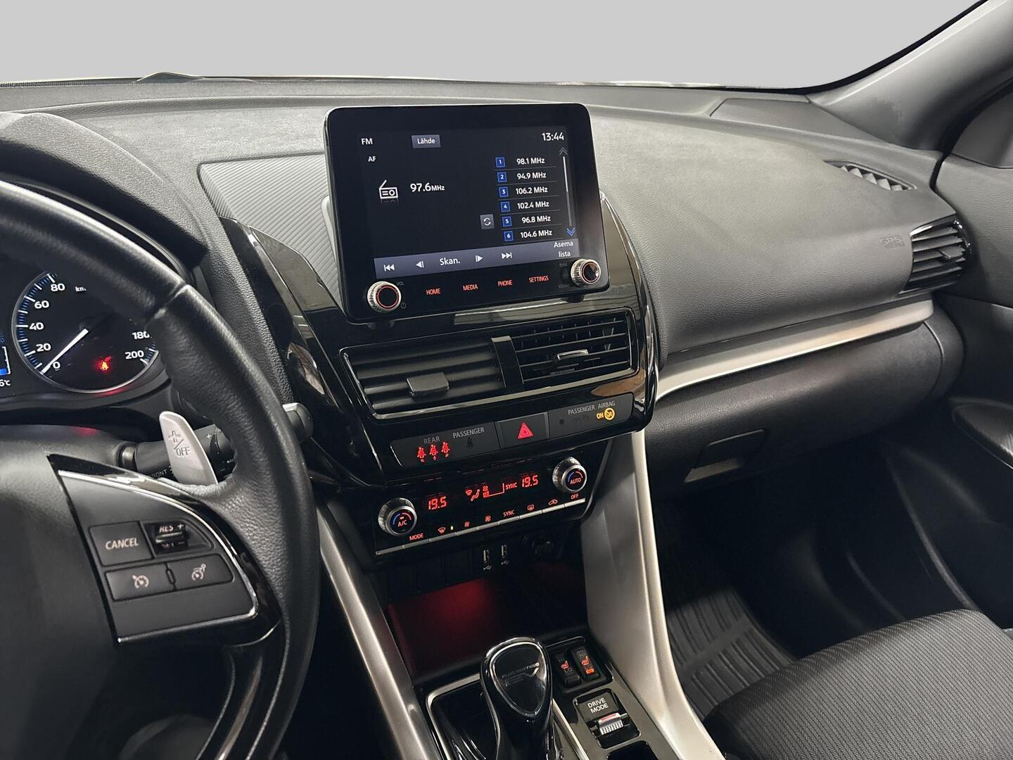 MITSUBISHI Eclipse Cross 2022