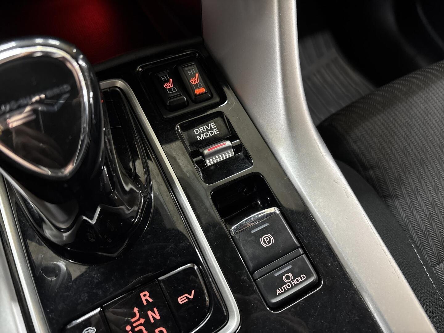 MITSUBISHI Eclipse Cross 2022