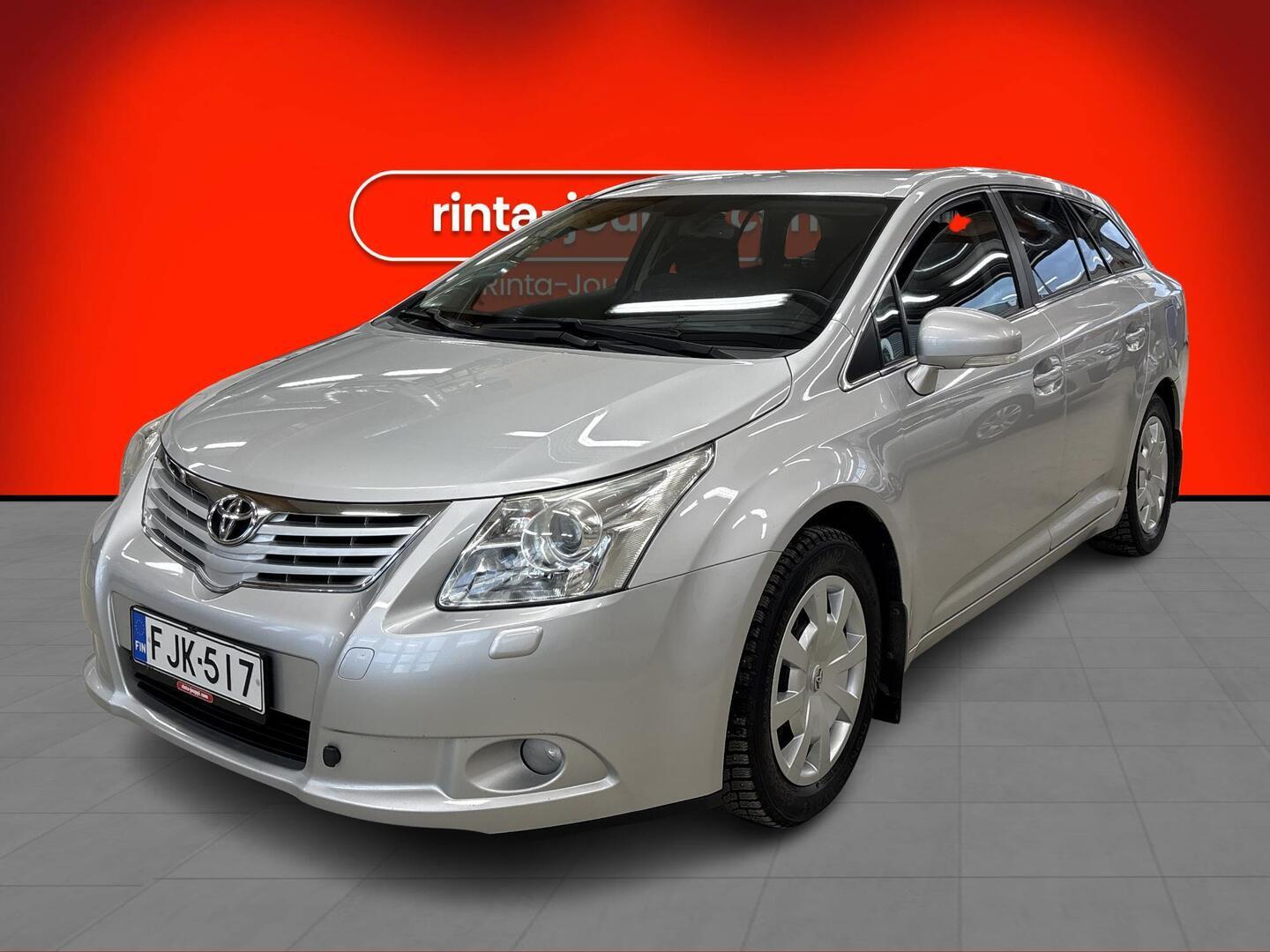 TOYOTA Avensis 2010