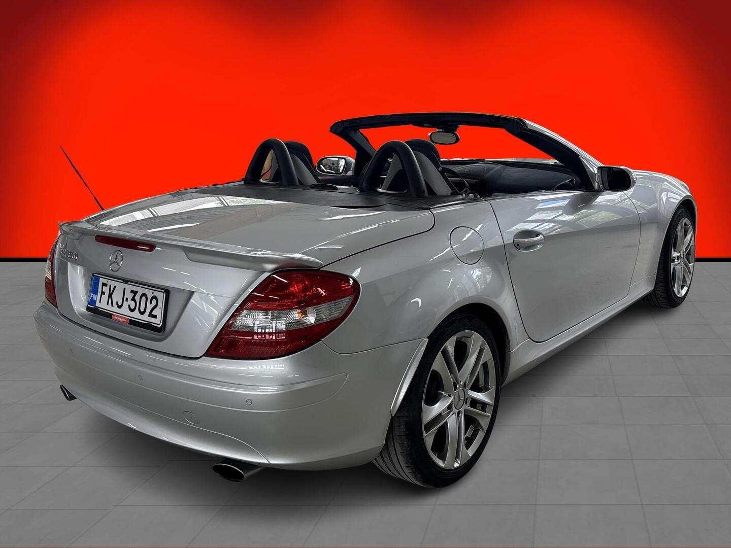 MERCEDES-BENZ SLK 2004