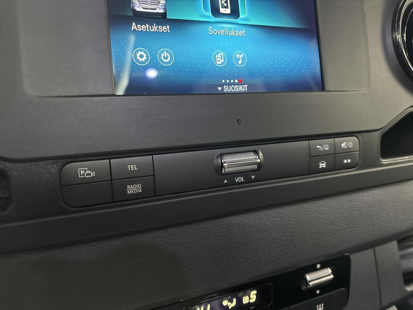 MERCEDES-BENZ Sprinter 2022