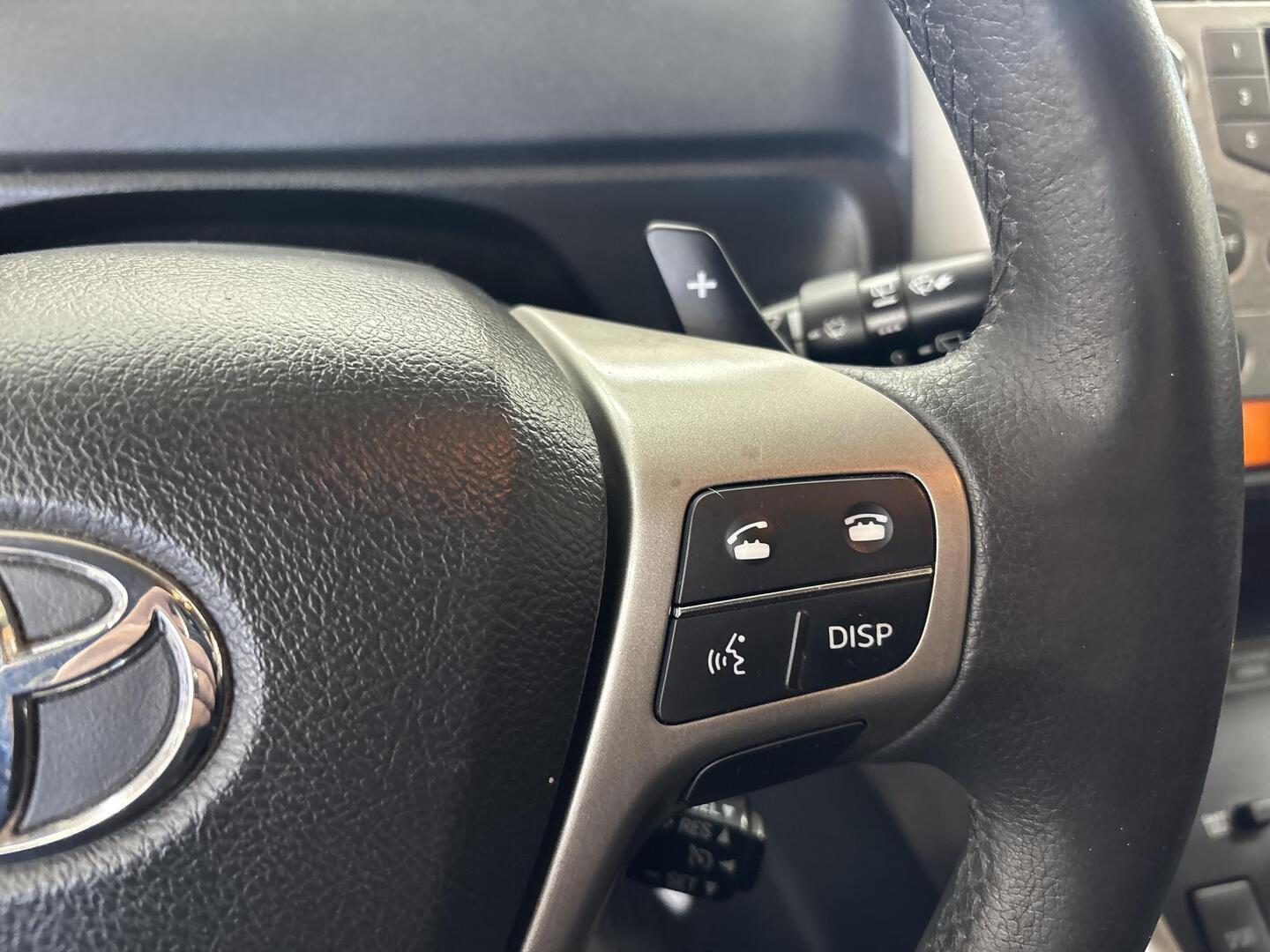 TOYOTA Verso 2010