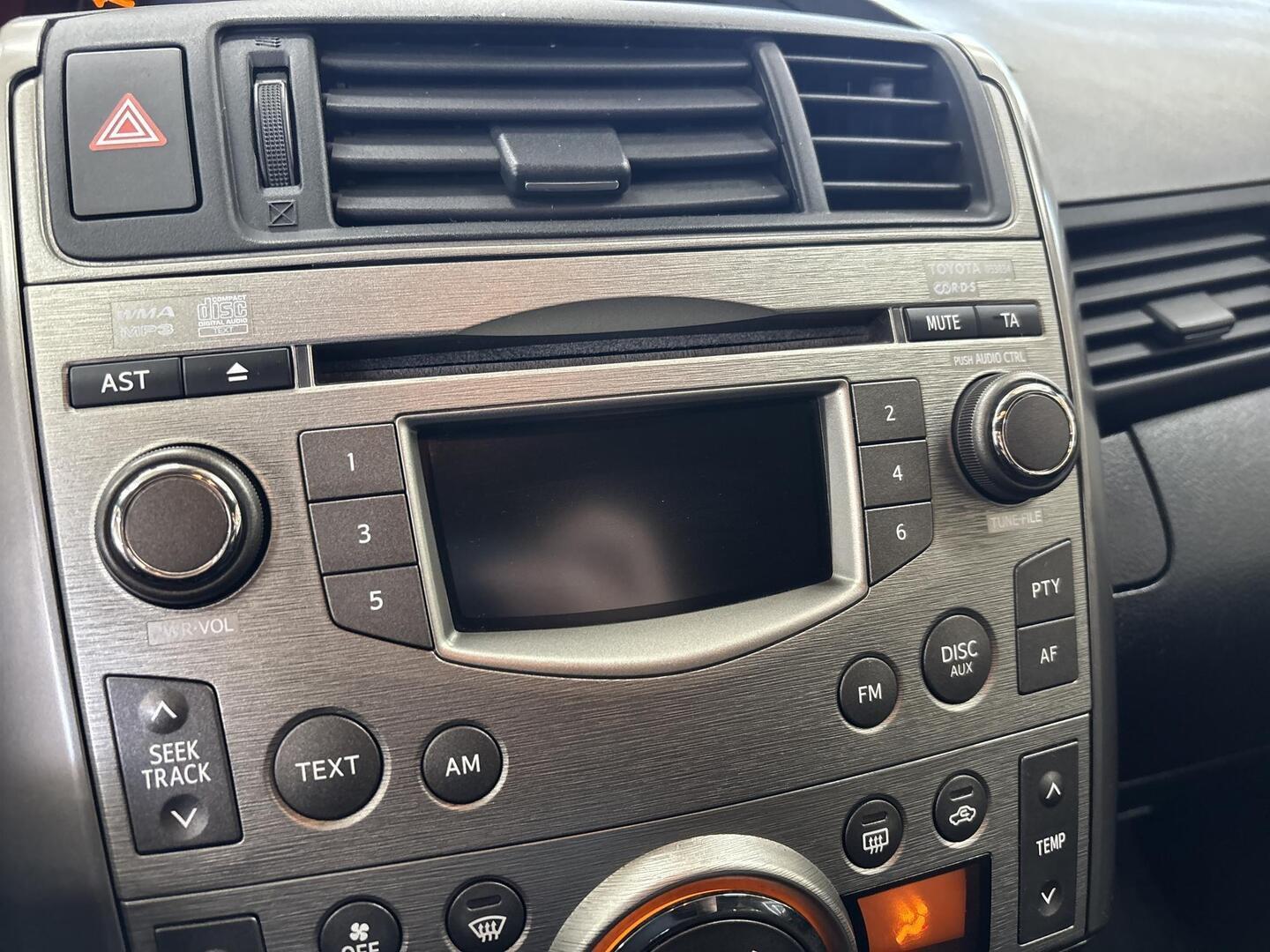 TOYOTA Verso 2010