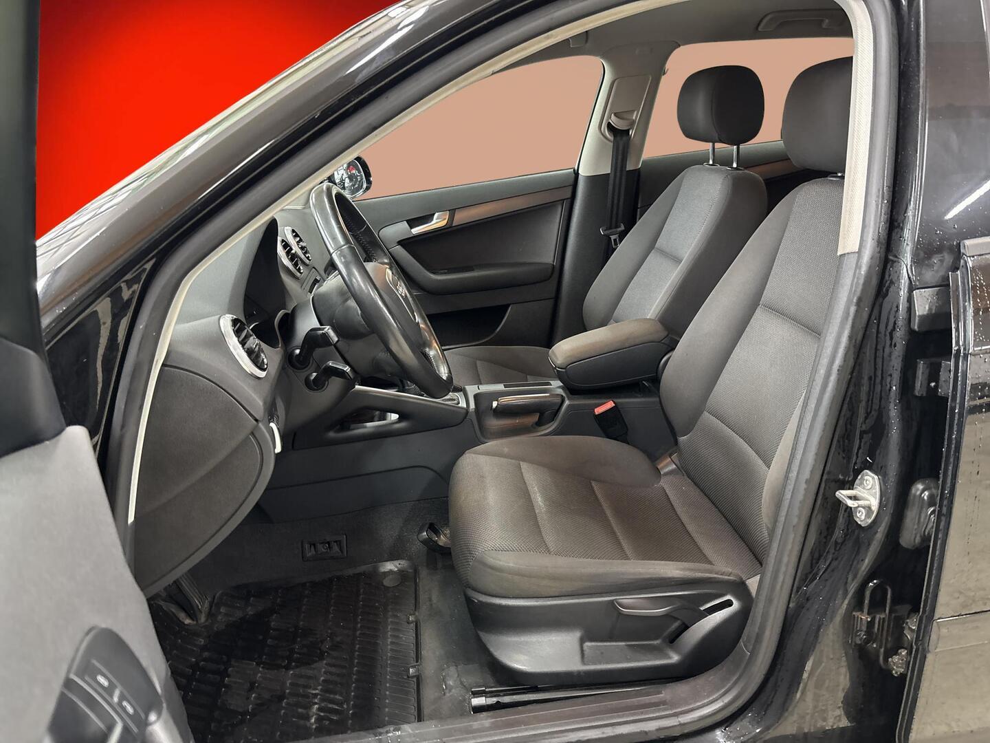 AUDI A3 2011