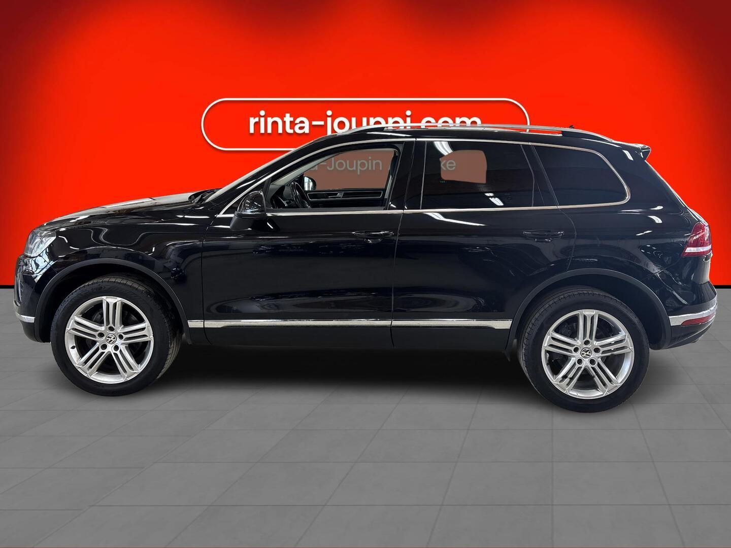 VOLKSWAGEN Touareg 2014