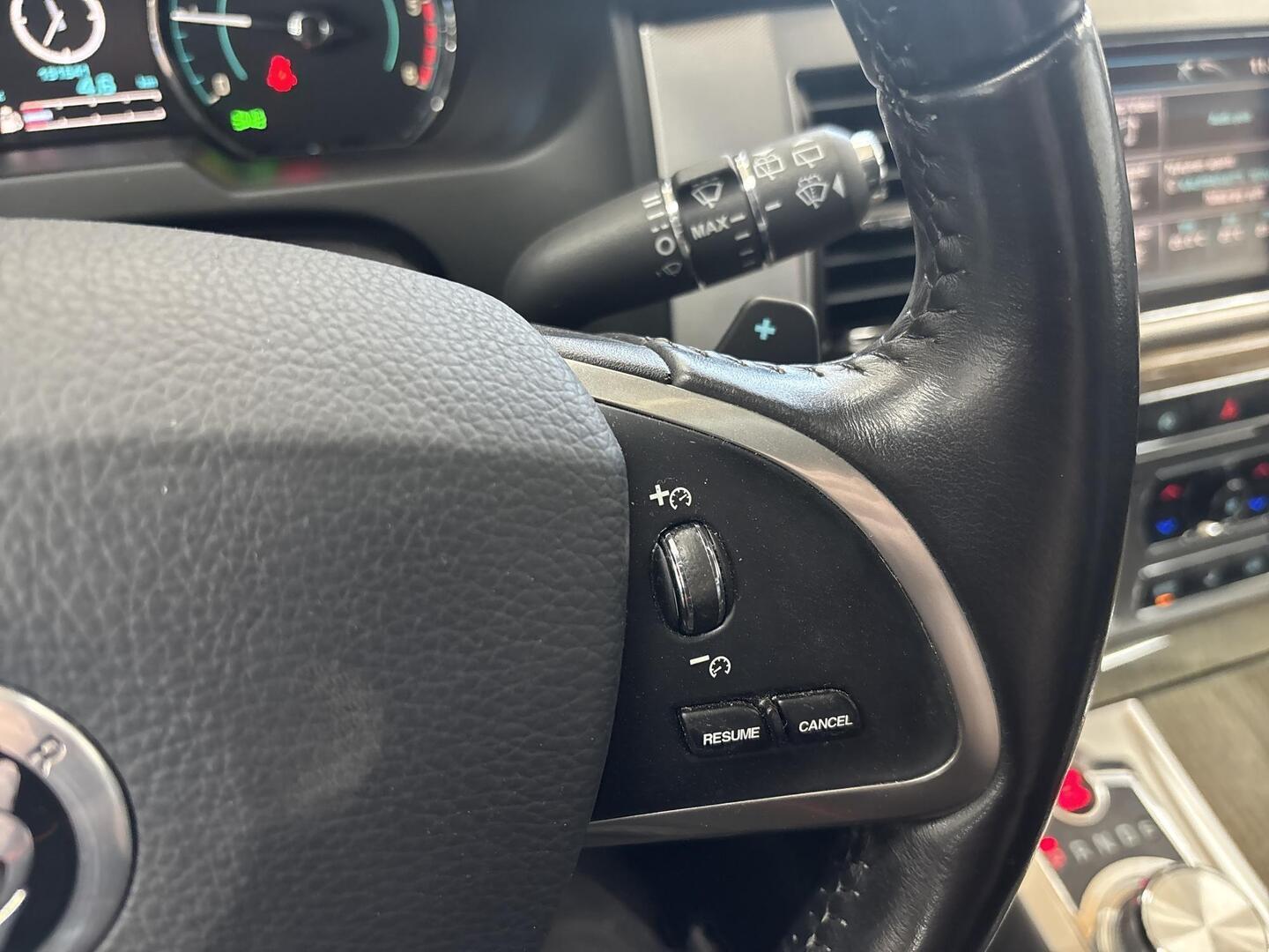 JAGUAR XF 2013