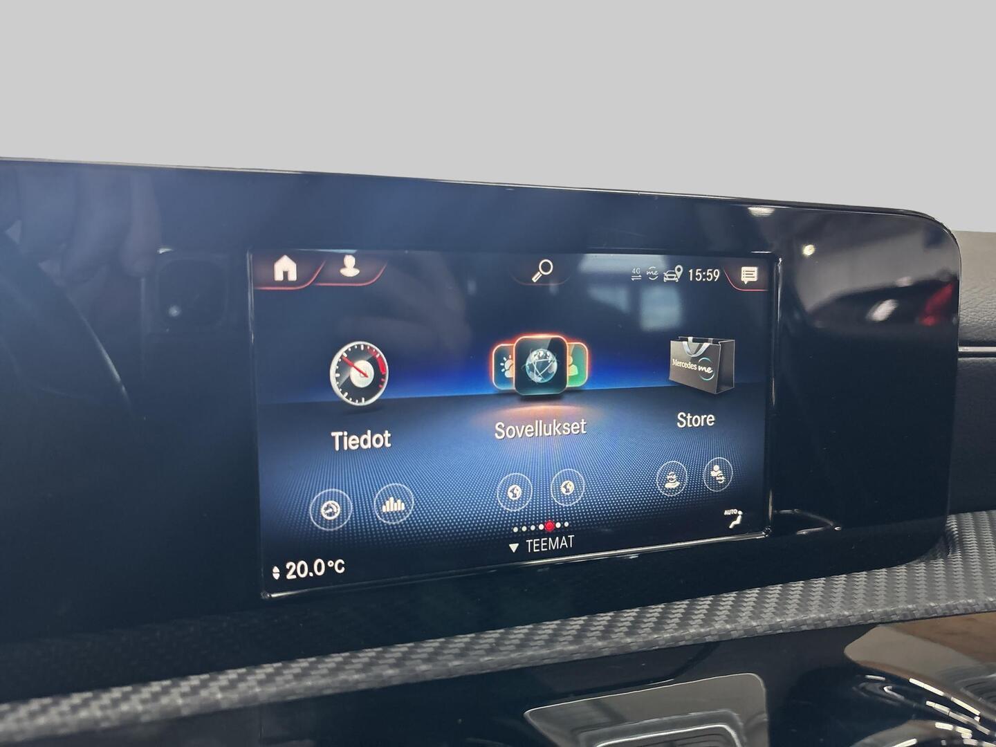 MERCEDES-BENZ A 2020